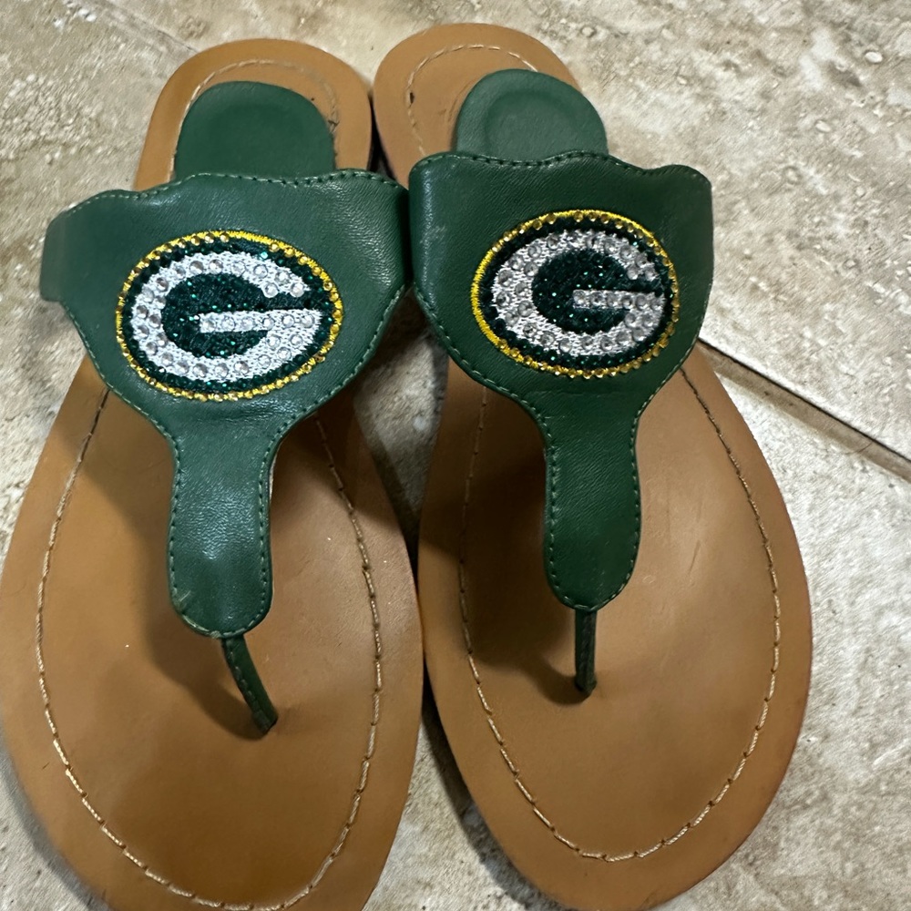 Green Bay Packers flip flops